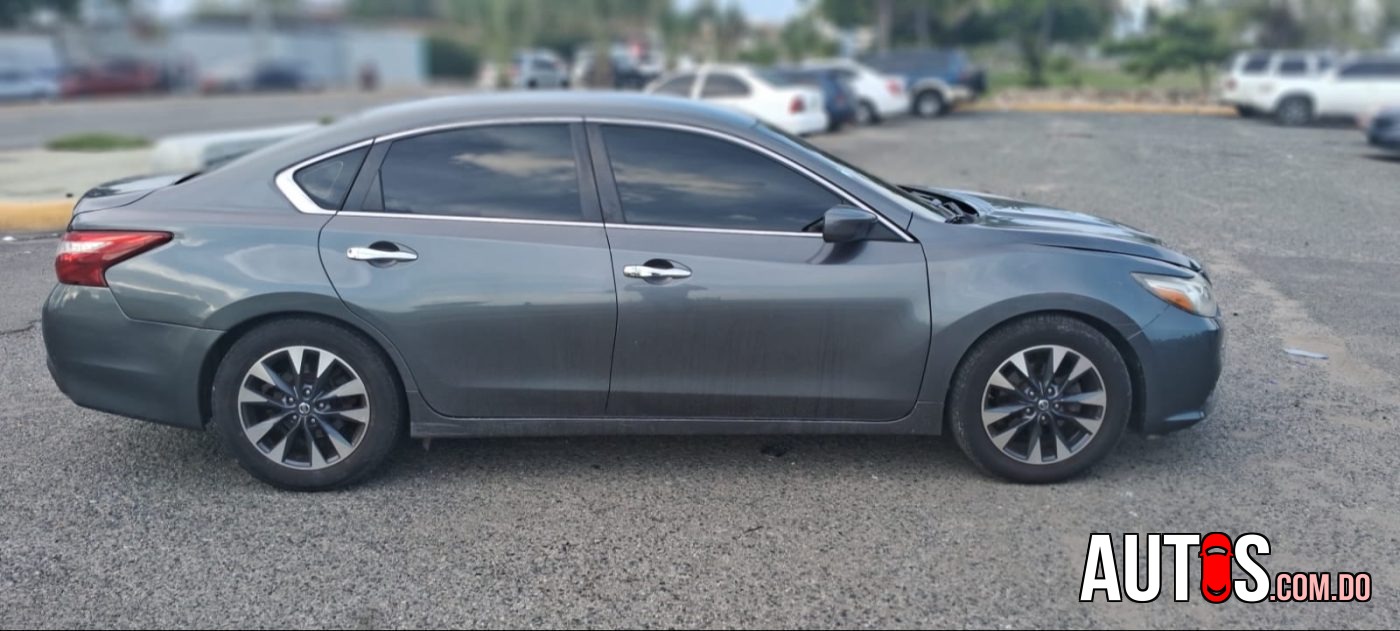 Nissan Altima 2017 CVT