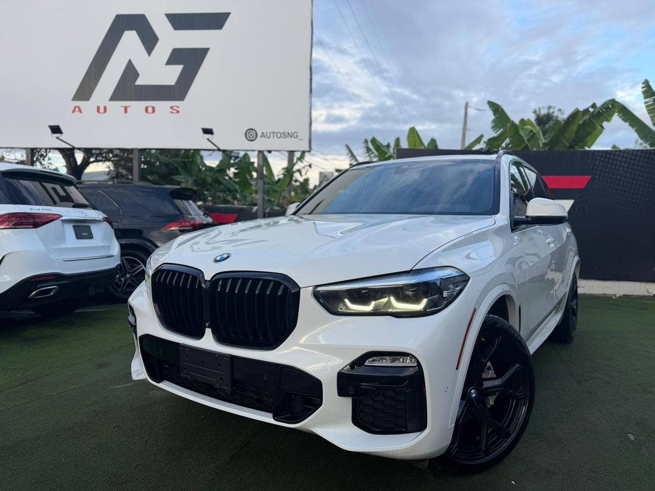 BMW 740i